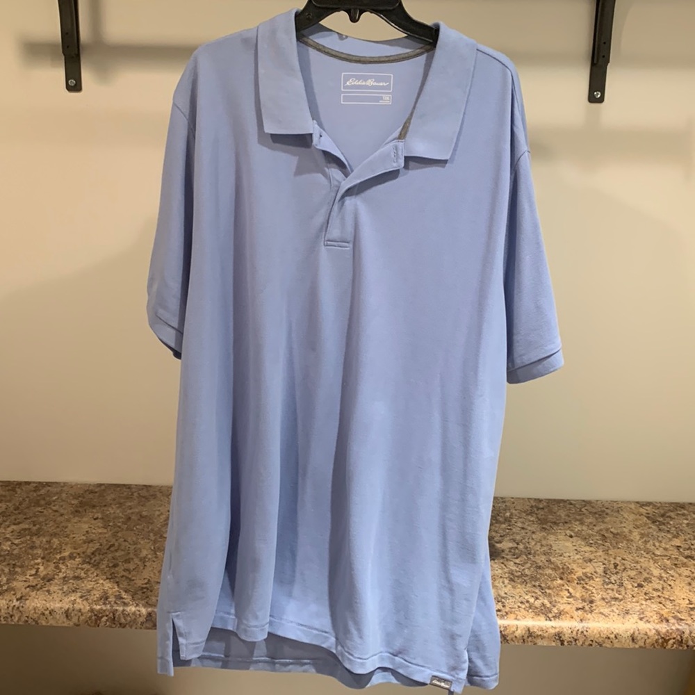 Eddie Bauer Mens short sleeve polo shirt
2XLT - Fits more like an XLT